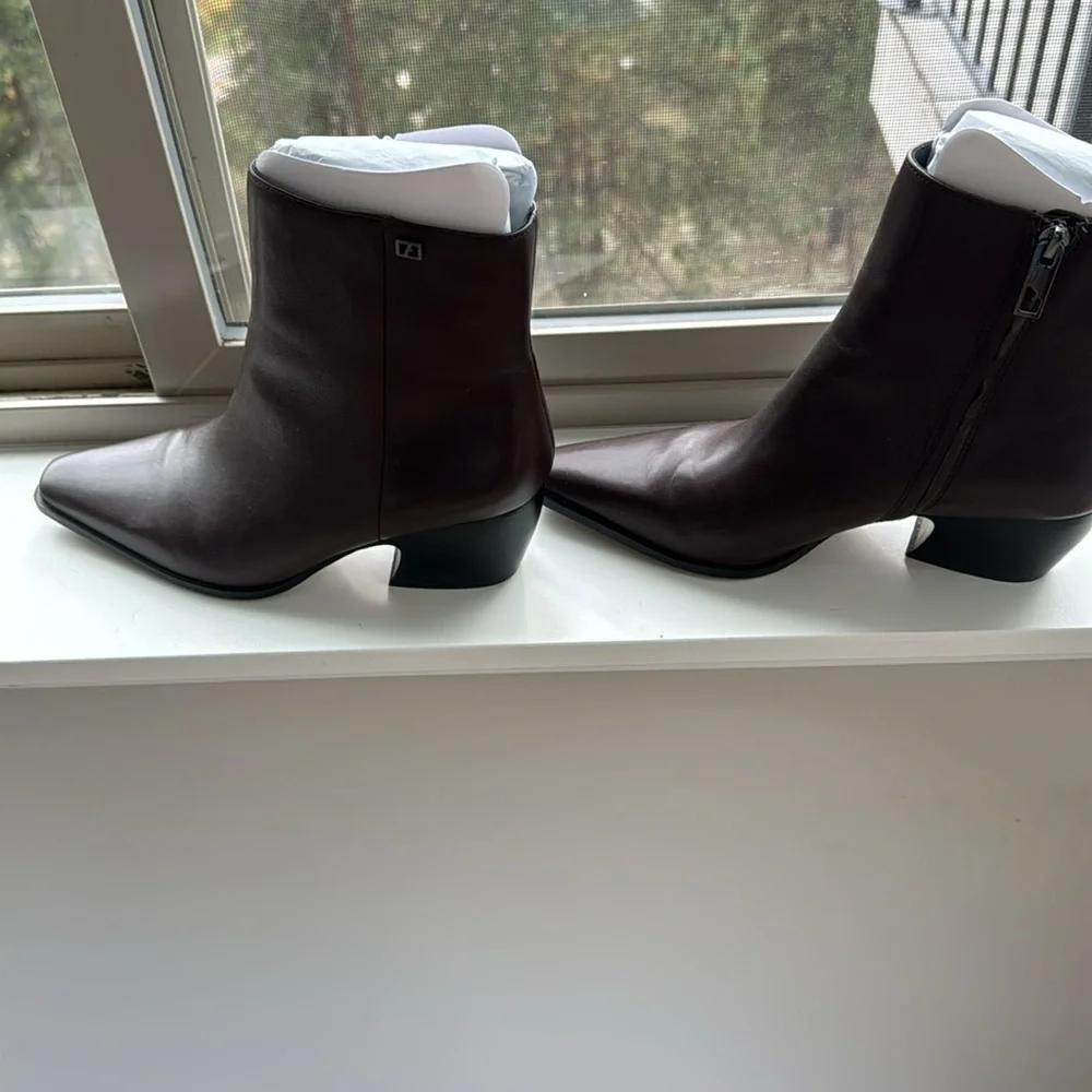Franco Sarto Vivian Bootie in Brown Size 8M - Picture 2 of 13